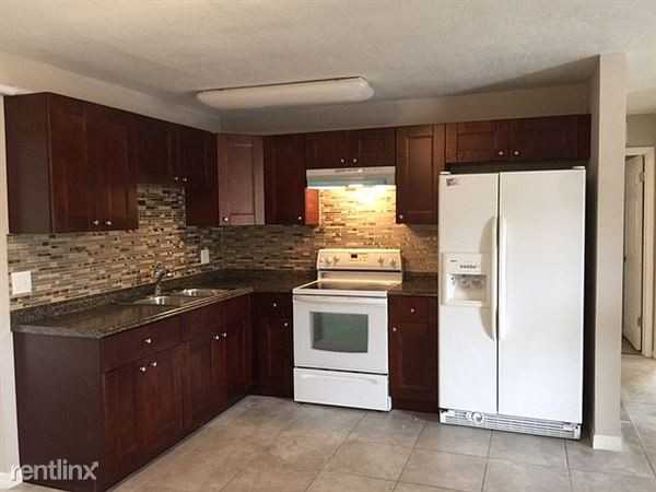 2023 Sidney St - Photo 2 of 7