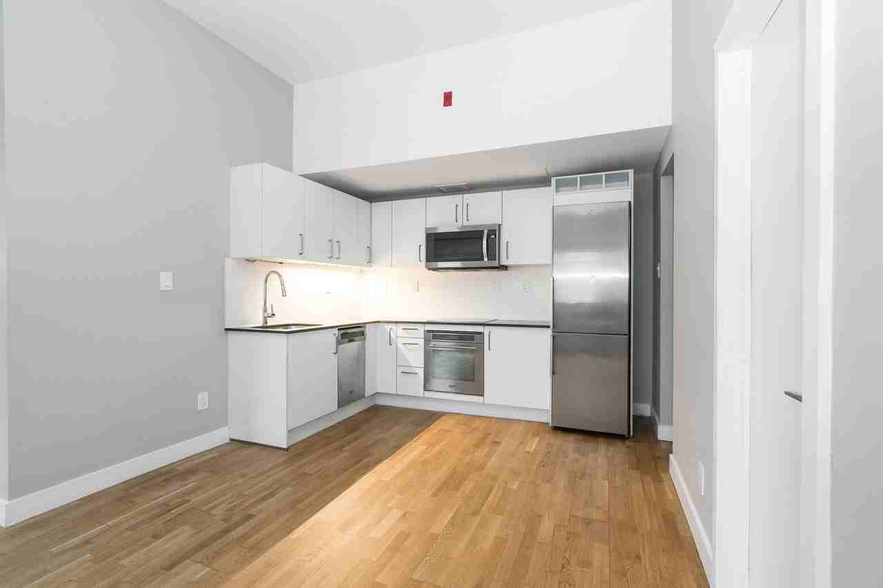 77 Spencer Avenue - Photo 2 of 13