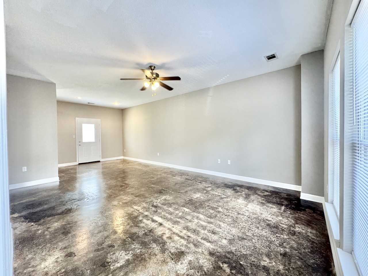 926 E Craighead Forest Rd #K - Photo 6 of 32