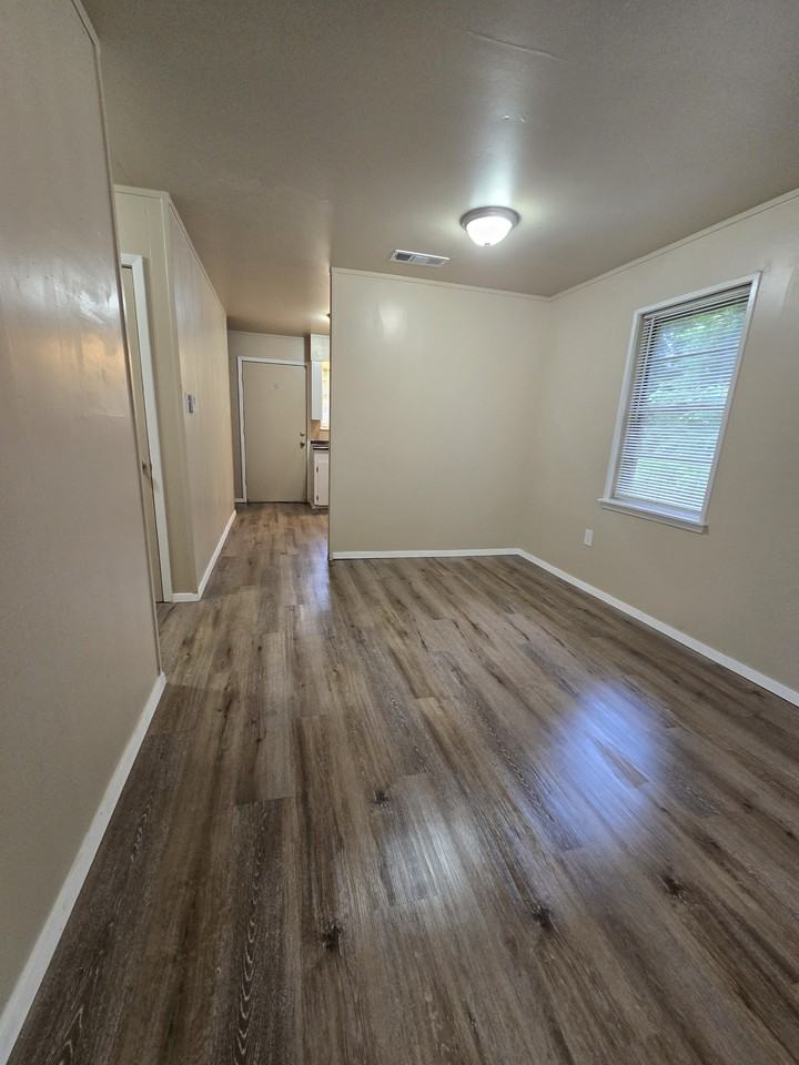 11618 W 1st Ave #108 - Photo 6 of 10