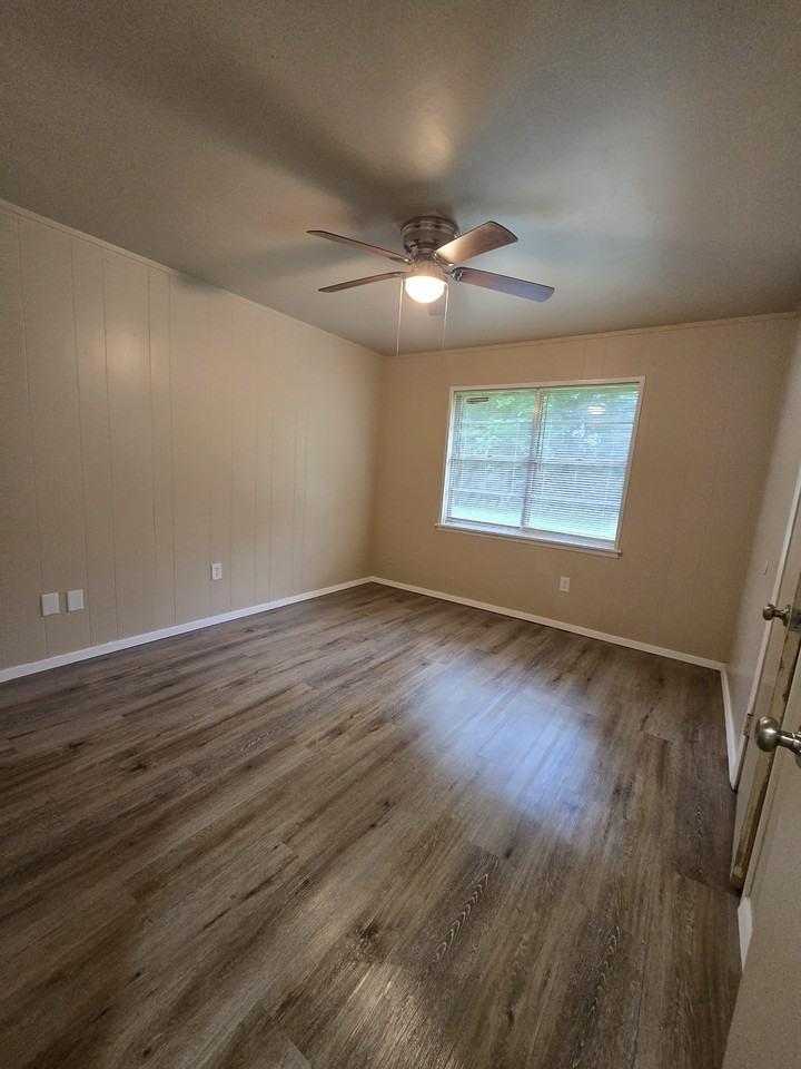11618 W 1st Ave #108 - Photo 6 of 10