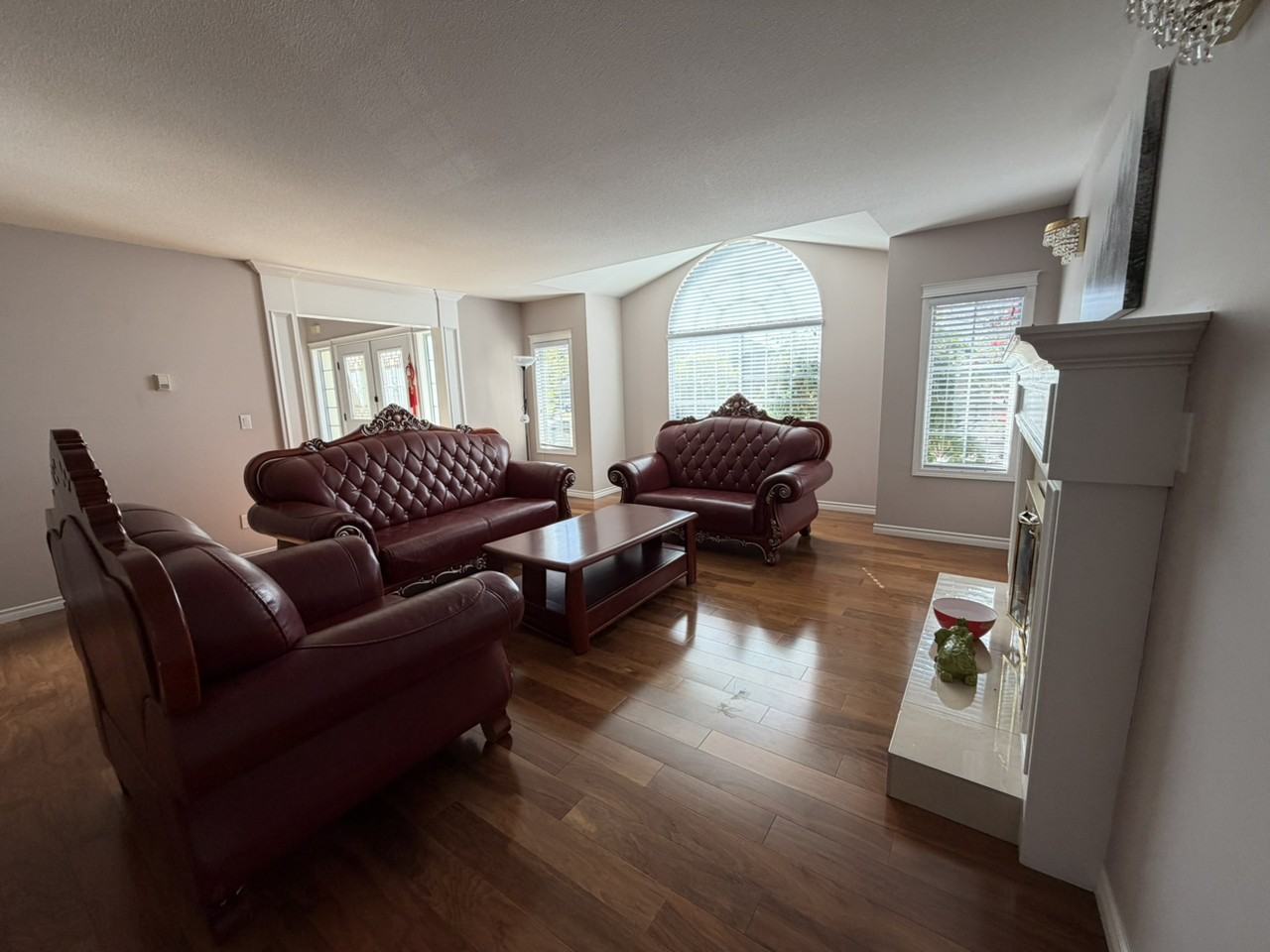 5610 Dewdney Crt - Photo 2 of 9