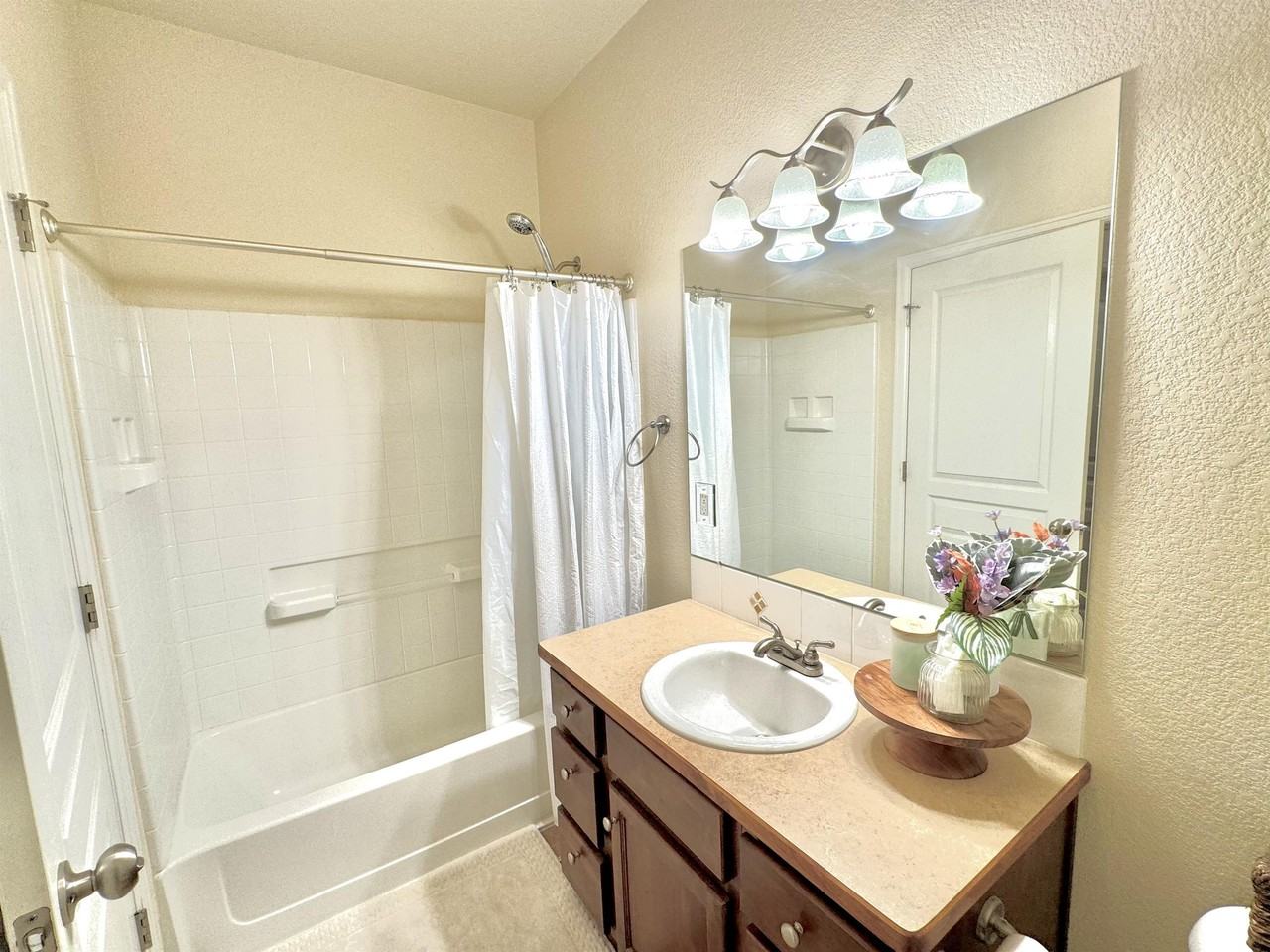 2177 Cape Hatteras Dr #7 - Photo 2 of 18