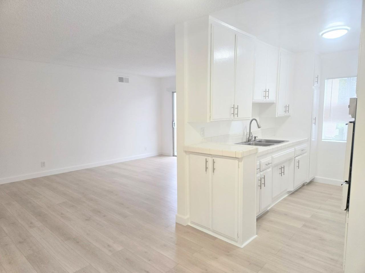 8750 Topanga Canyon Blvd #6 - Photo 5 of 25