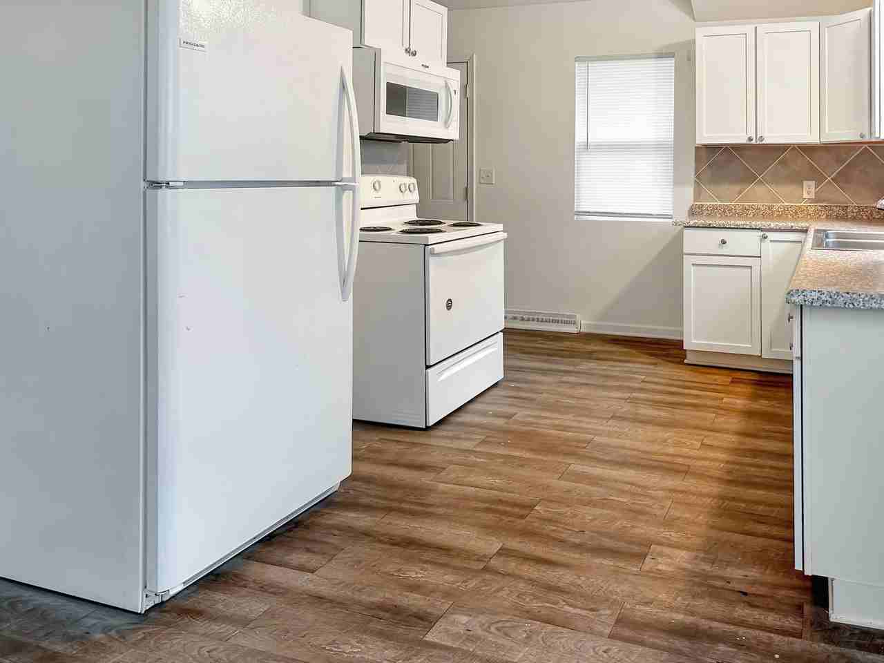 1057 Griggs St Se - Photo 3 of 13