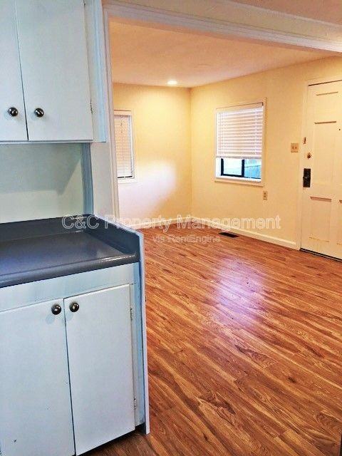 244 Carmel Ave #1 - Photo 2 of 8