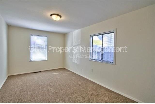 244 Carmel Ave #1 - Photo 6 of 8