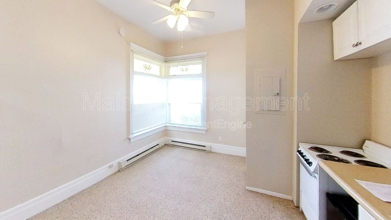 51 Rutgers St #4 - Photo 3 of 7