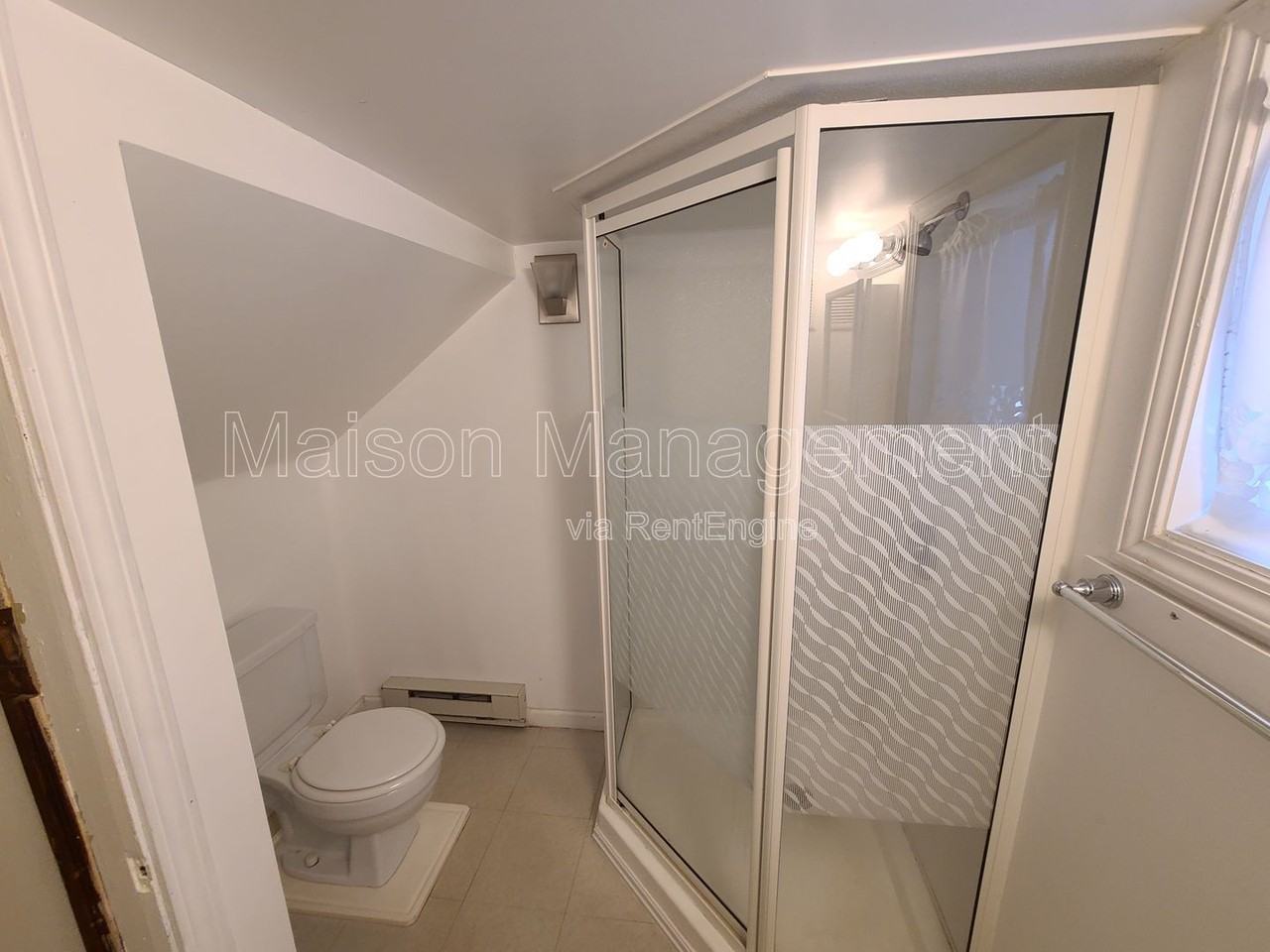 51 Rutgers St #4 - Photo 5 of 7
