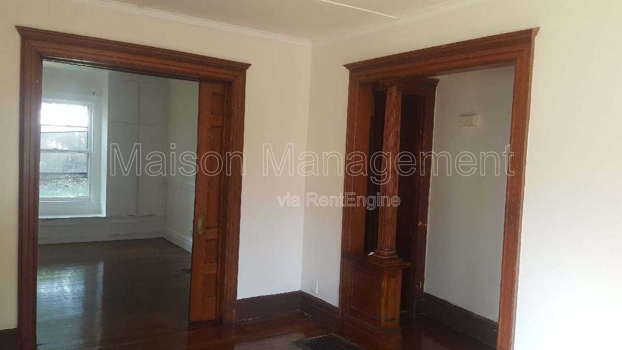 291A Pearl St - Photo 5 of 12