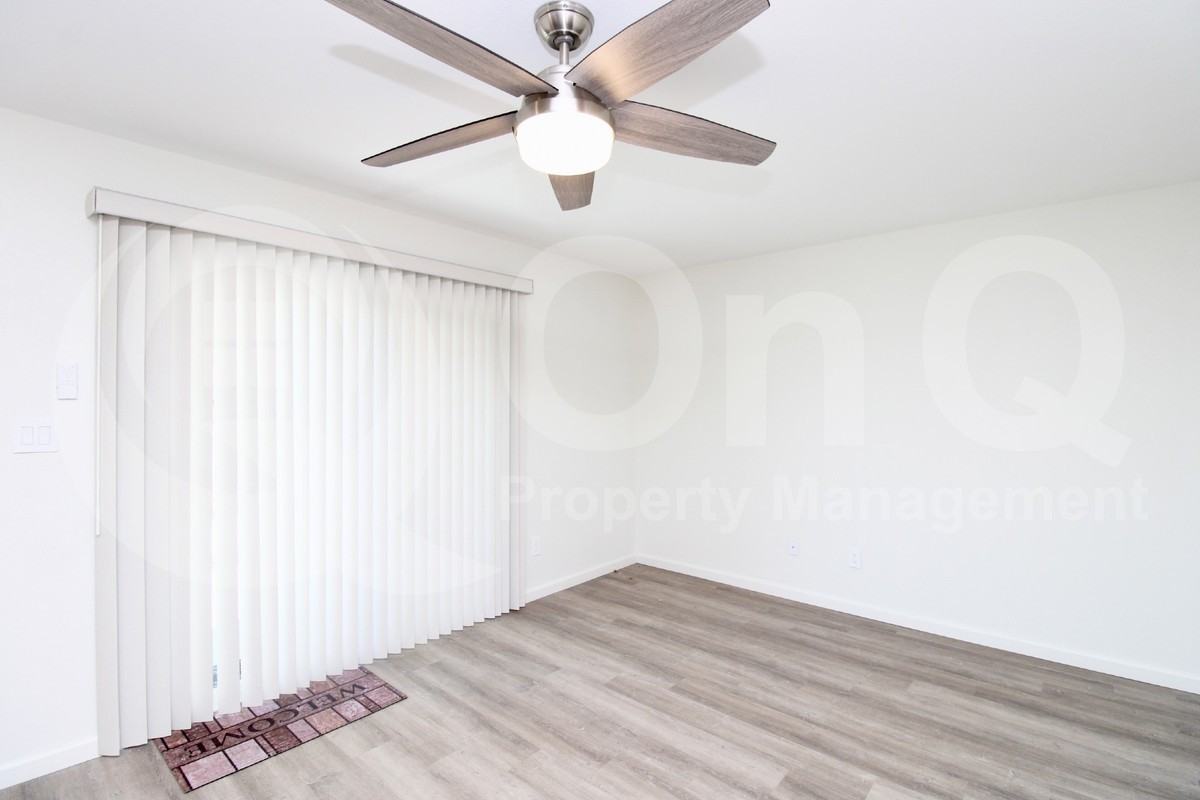 14646 N 90th Dr - Photo 4 of 27