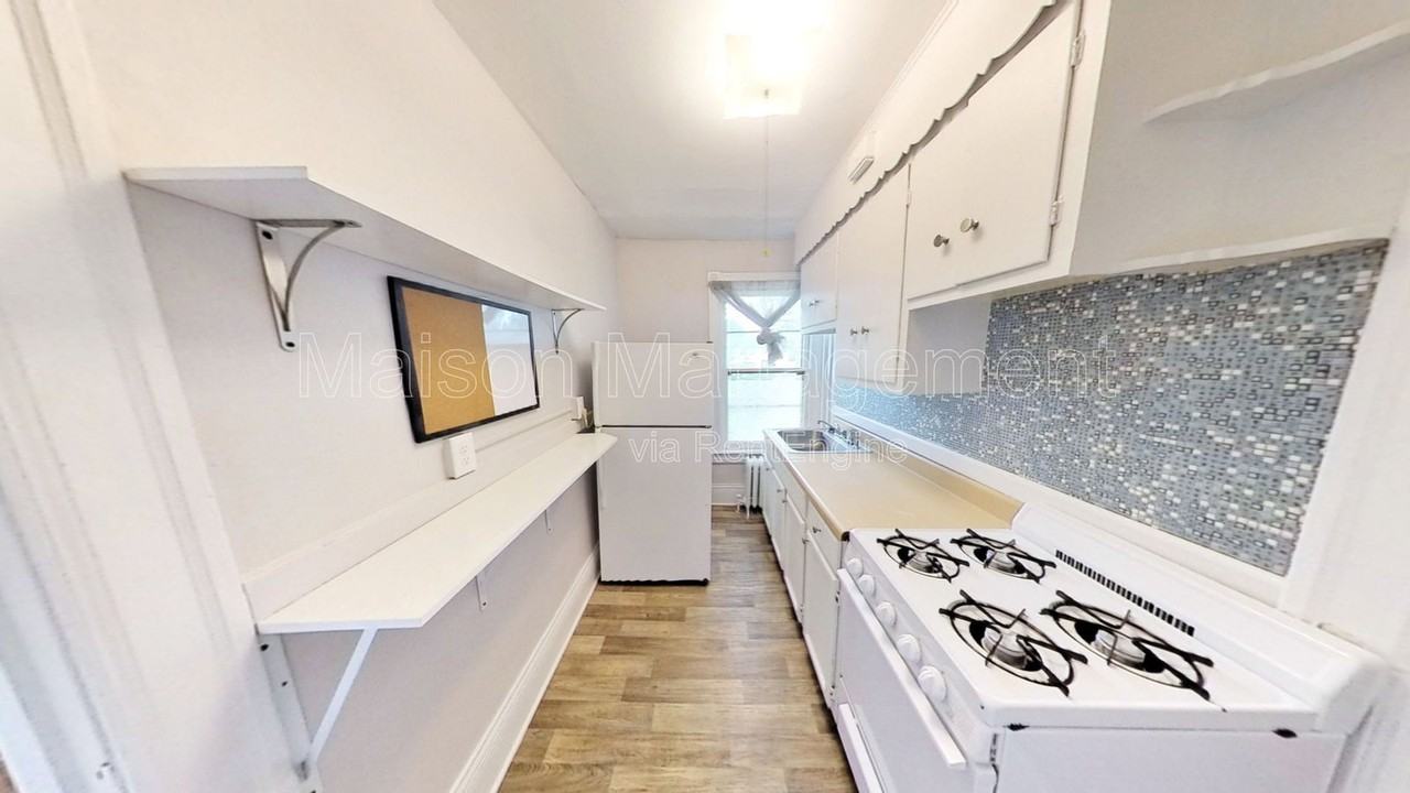 583 Averill Ave #3 - Photo 6 of 12