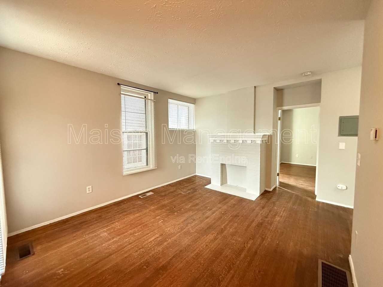 71 Marshall St #6 - Photo 3 of 11
