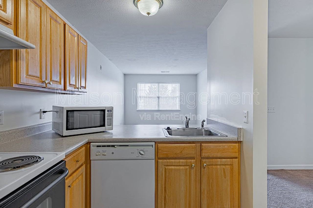 100 Green Tree Ln #227 - Photo 2 of 12