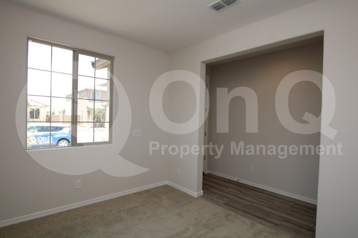 7041 W Coles Rd - Photo 6 of 16