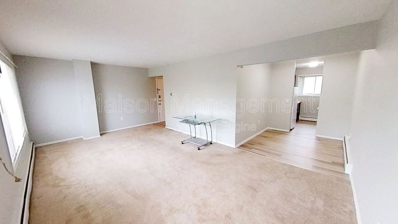 721 Cedarwood Ter #D - Photo 6 of 16