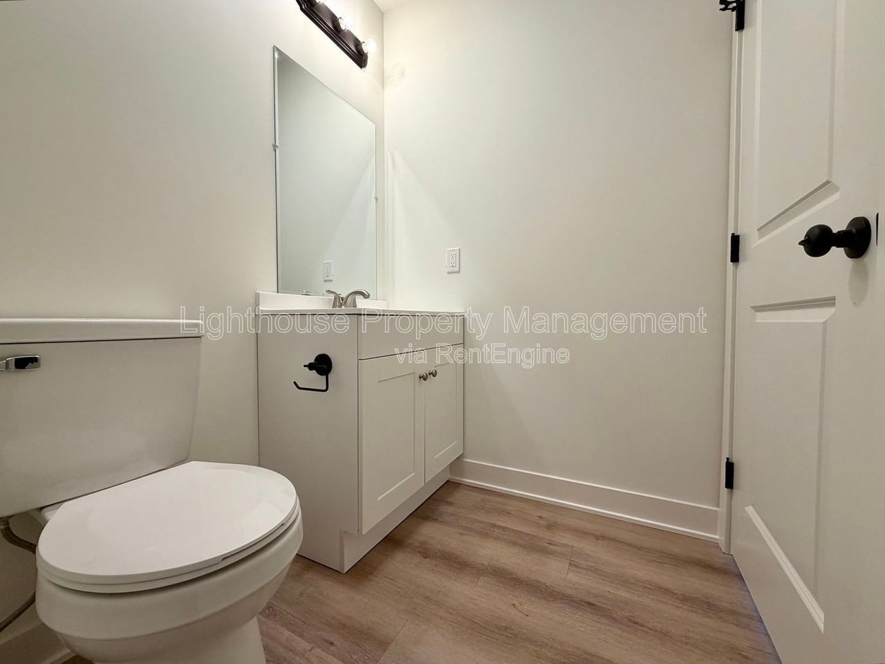310 Allen Ave #2 - Photo 3 of 25