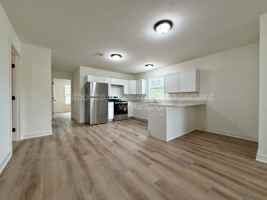featured image of 313 Orchard Ave #2
