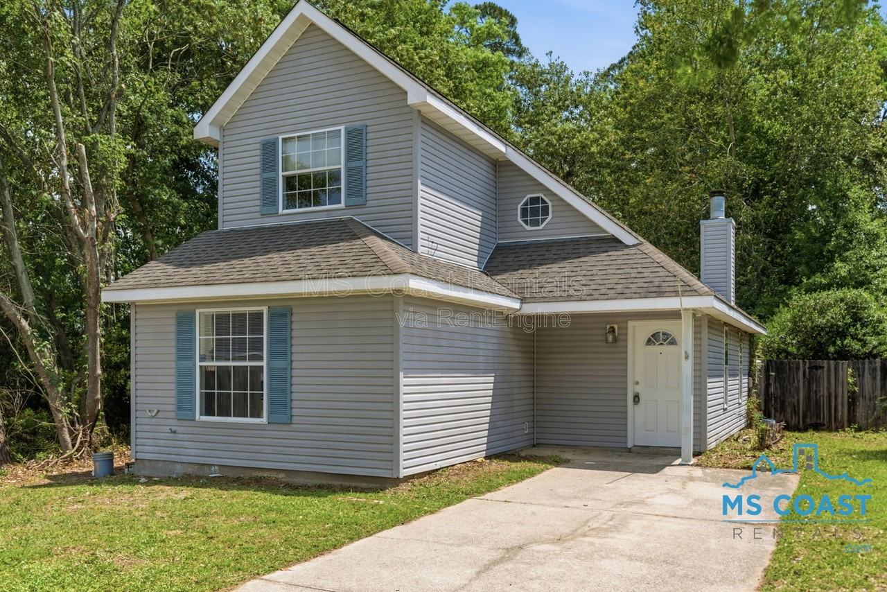 11136 Windsor Hill Dr - Photo 2 of 23
