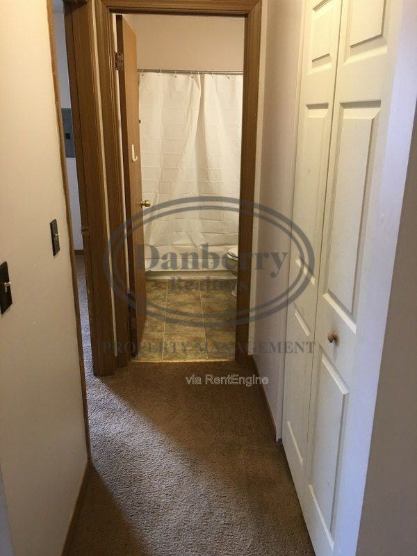 319 Frazer St #F - Photo 4 of 11