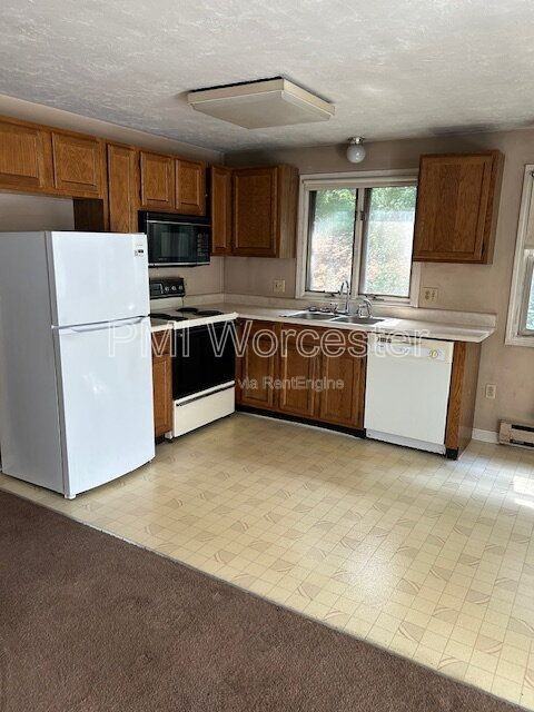 28 Brookside Ave - Photo 6 of 9