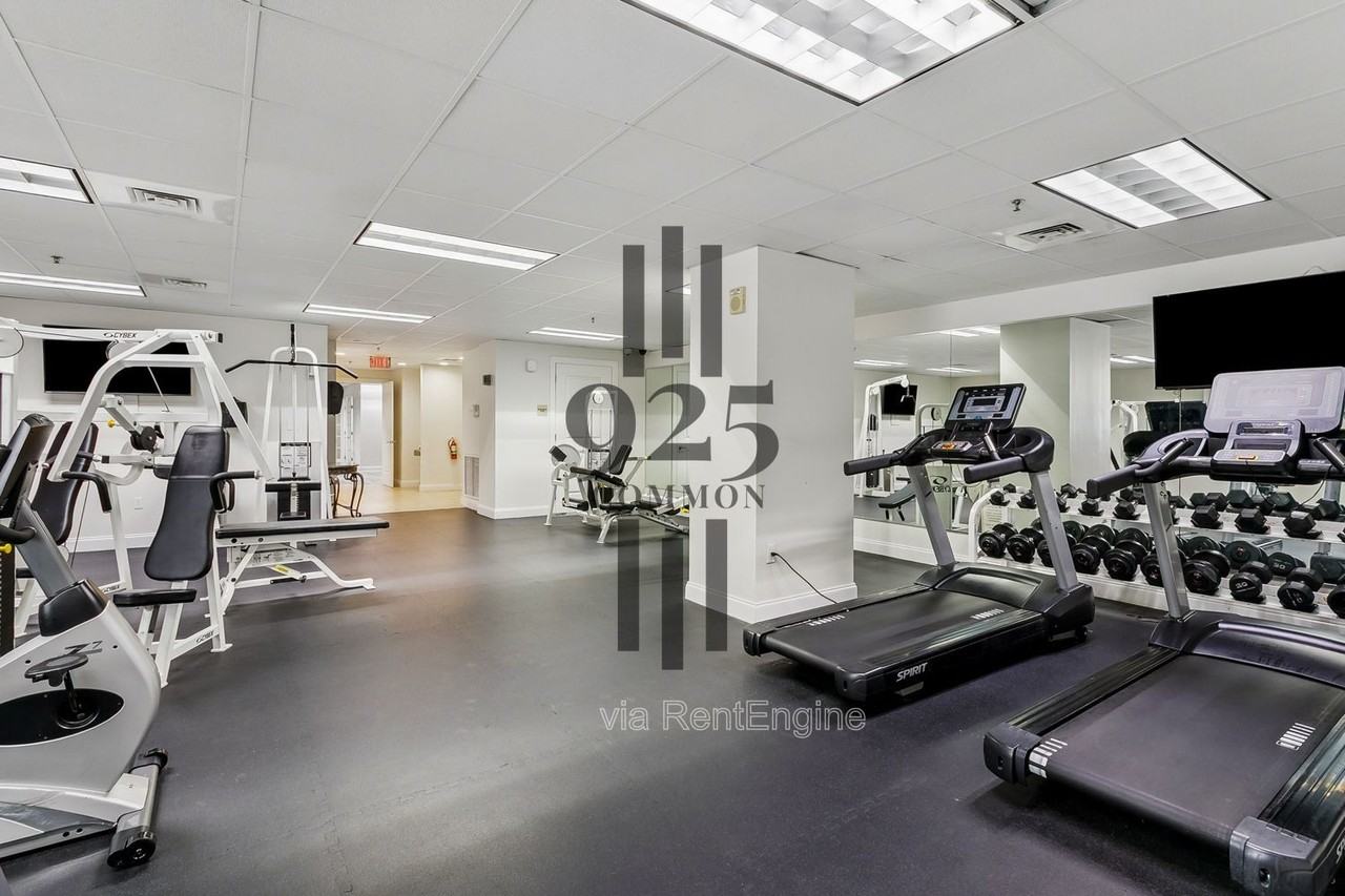 925 Common St #925 - Photo 7 of 18