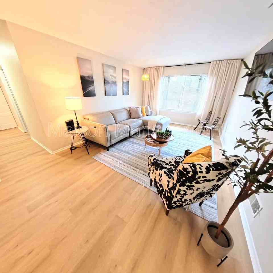 2519 Culver Rd #110 - Photo 3 of 18