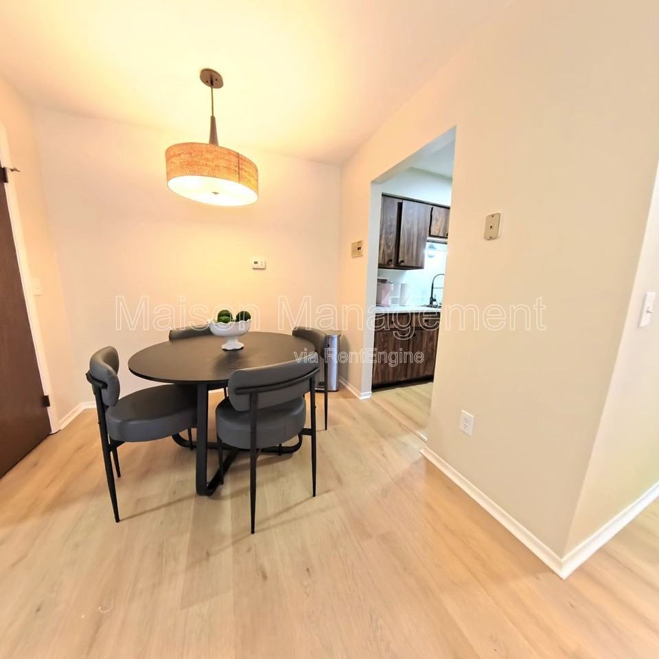 2519 Culver Rd #110 - Photo 5 of 18