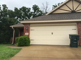 featured image of 10 S Woodsprings Dr #1
