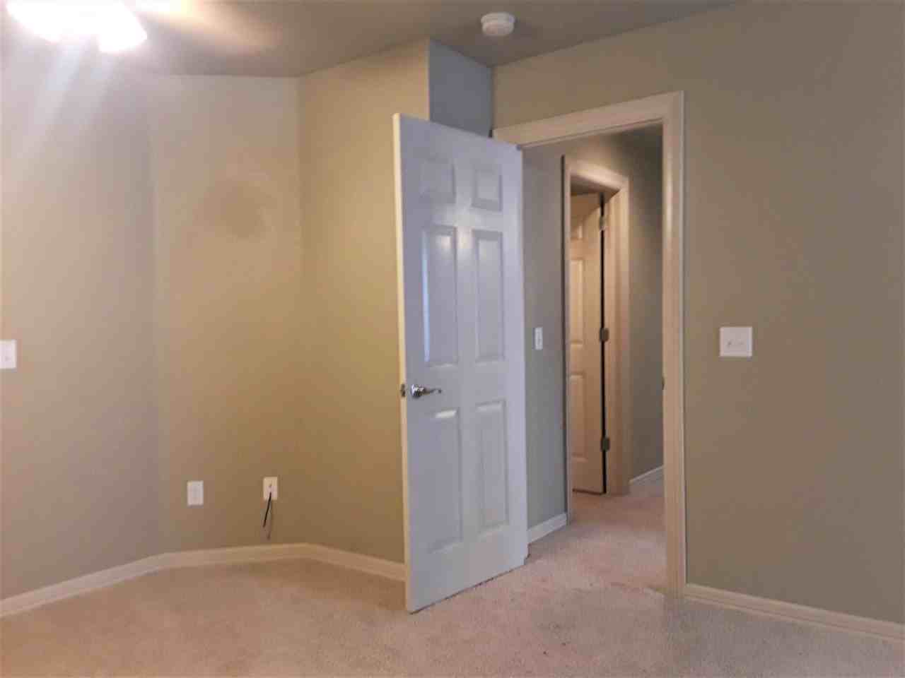10 S Woodsprings Dr #1 - Photo 5 of 22