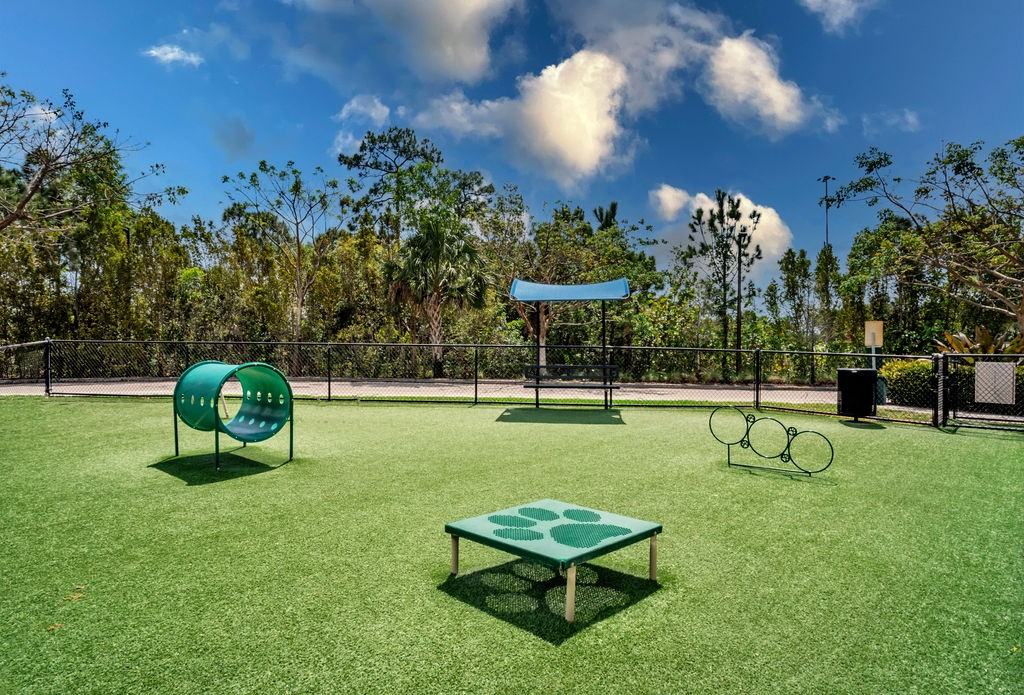 Courtyards at Estero - Photo 3 of 38