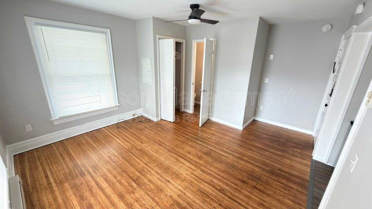 51 Rutgers St #6 - Photo 5 of 9