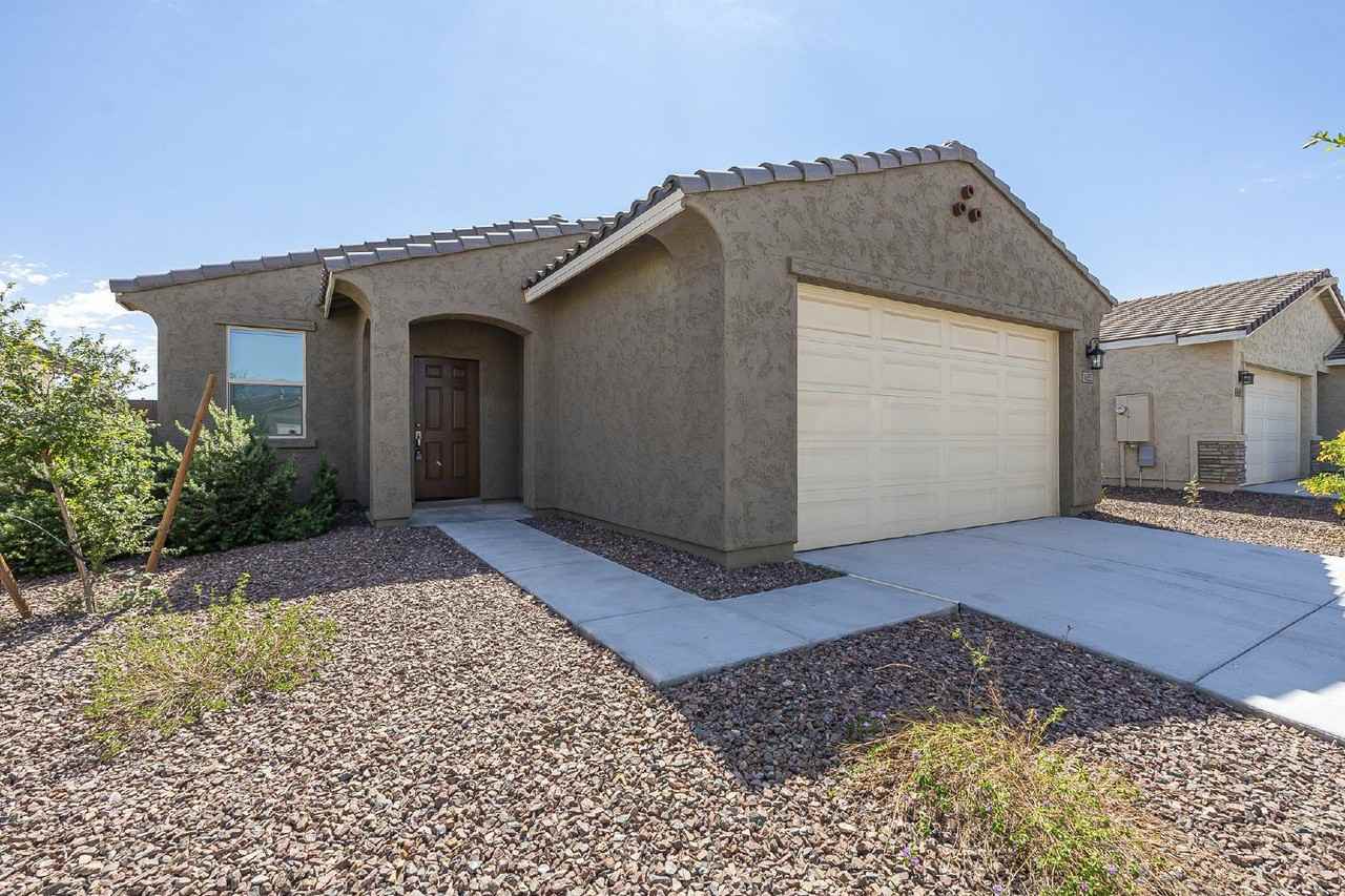 18653 W Puget Ave - Photo 5 of 29