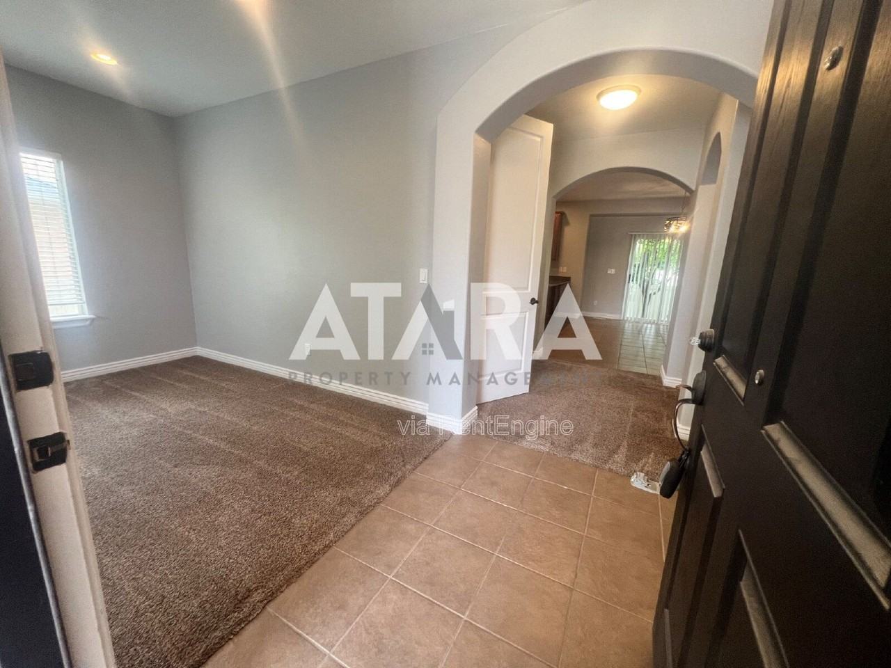 13571 S Buckeye View Way - Photo 5 of 43