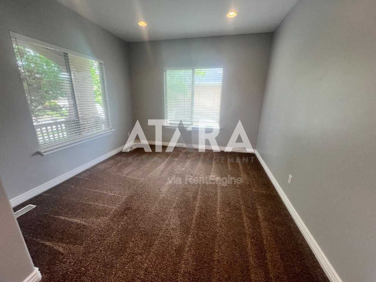 13571 S Buckeye View Way - Photo 6 of 43