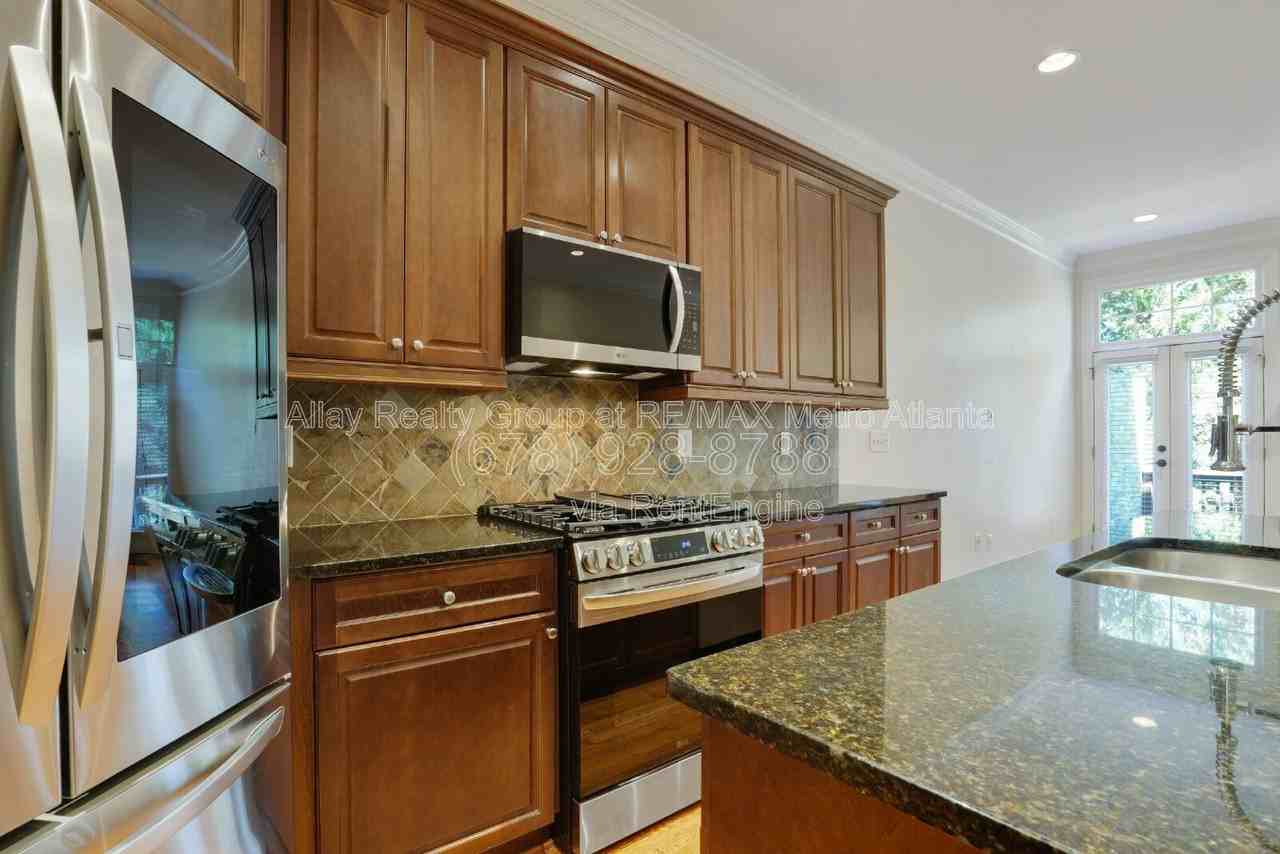 2675 Rivers Edge Dr Ne - Photo 6 of 50