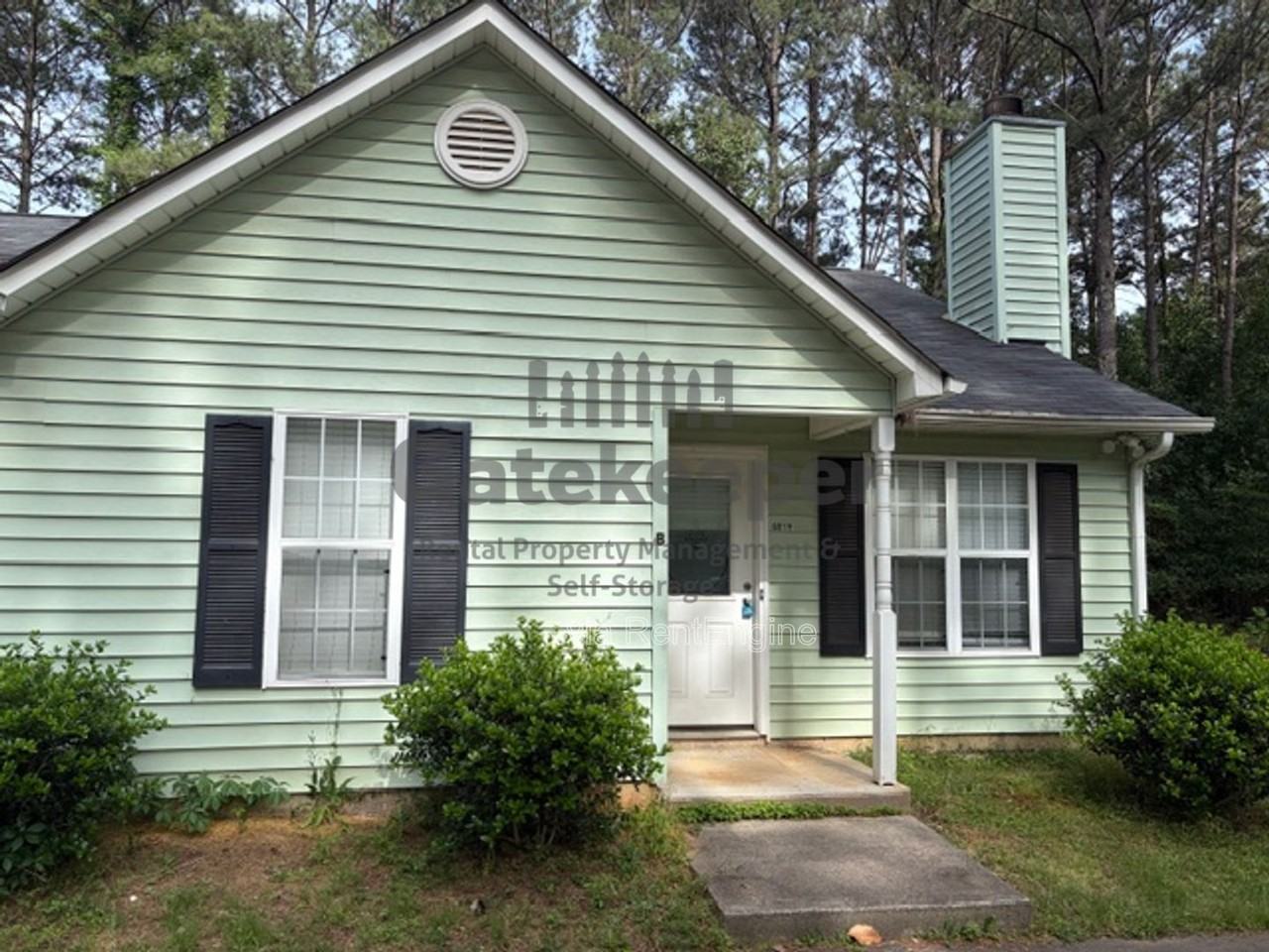 681 Senoia Rd #B
