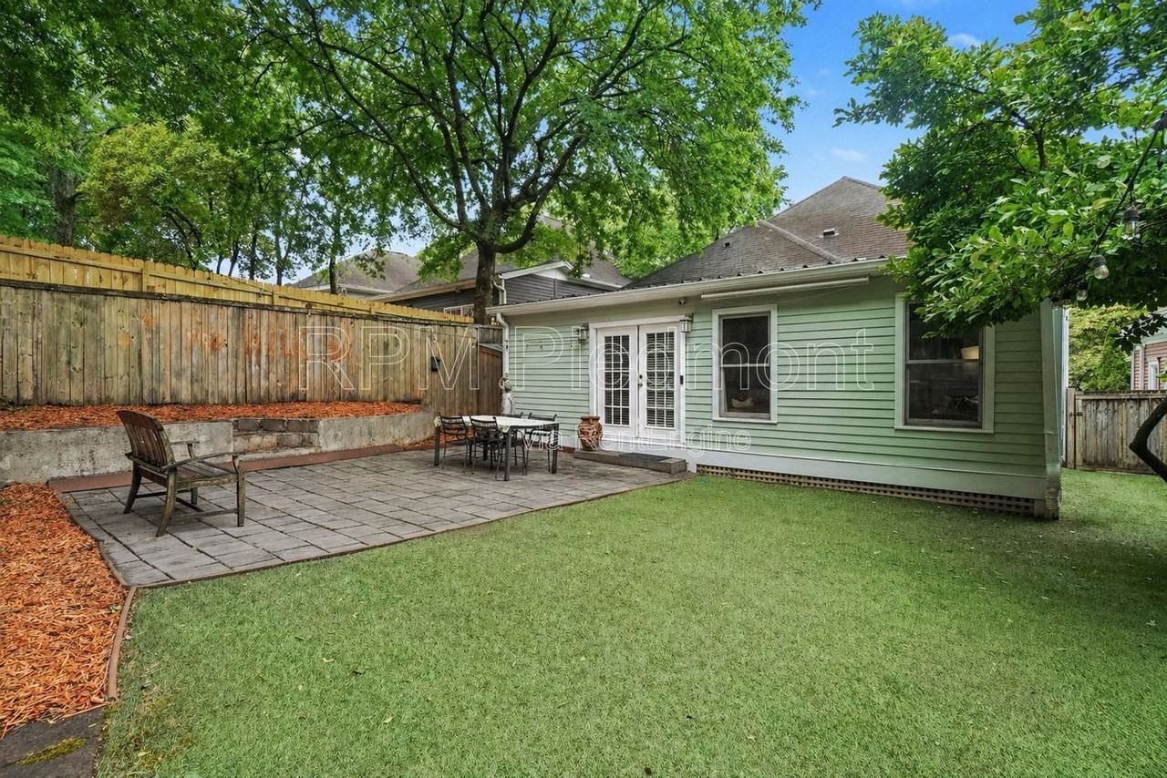 712 Hill St Se - Photo 5 of 31