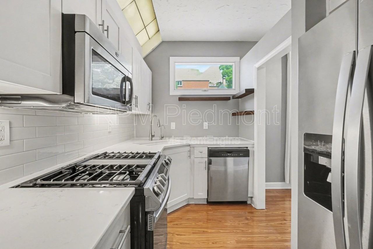 751 Piedmont Ave Ne #13 - Photo 7 of 30