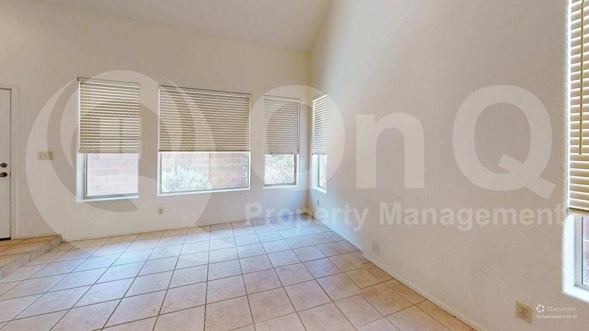 5157 E Calle Vista De Colores - Photo 3 of 13