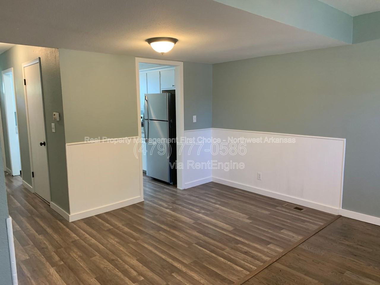 2013 W Sycamore St - Photo 5 of 20
