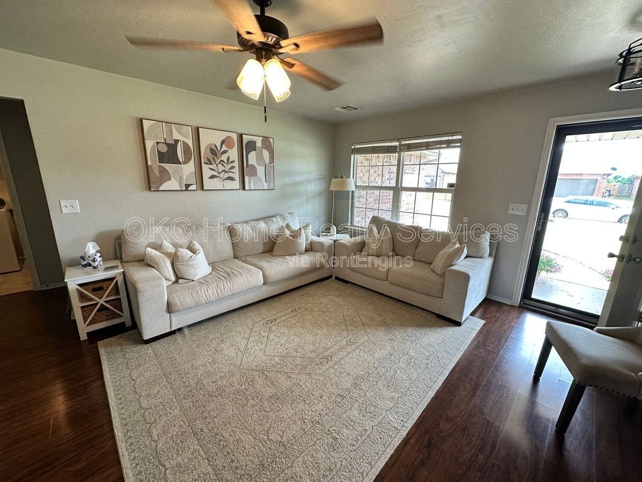 613 E Linden Ln - Photo 2 of 15