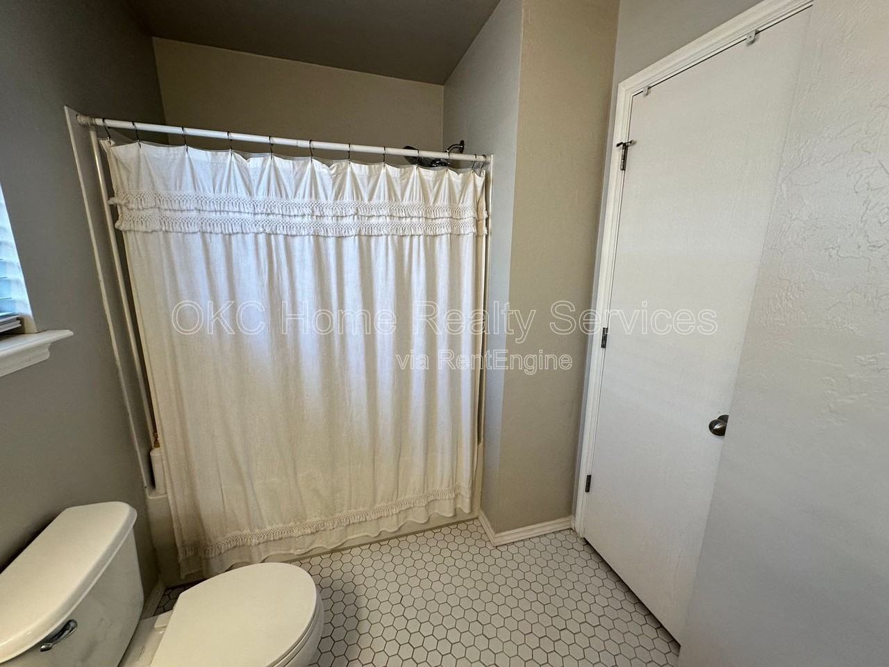 613 E Linden Ln - Photo 7 of 15