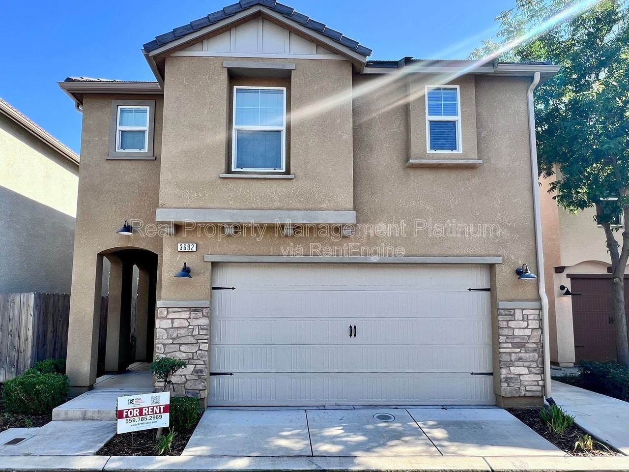 3682 Friendship Ln - Photo 2 of 18