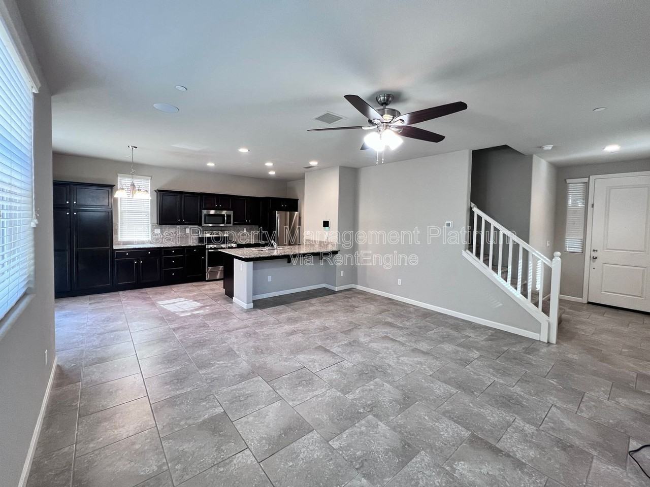 3682 Friendship Ln - Photo 3 of 18