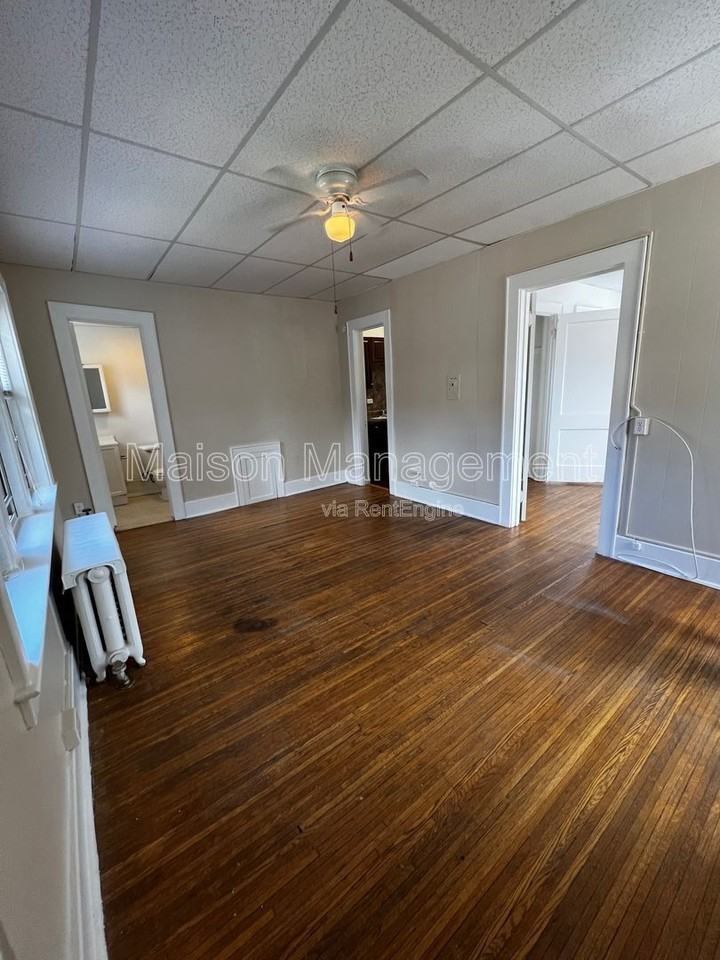 1625 East Ave #305 - Photo 5 of 14
