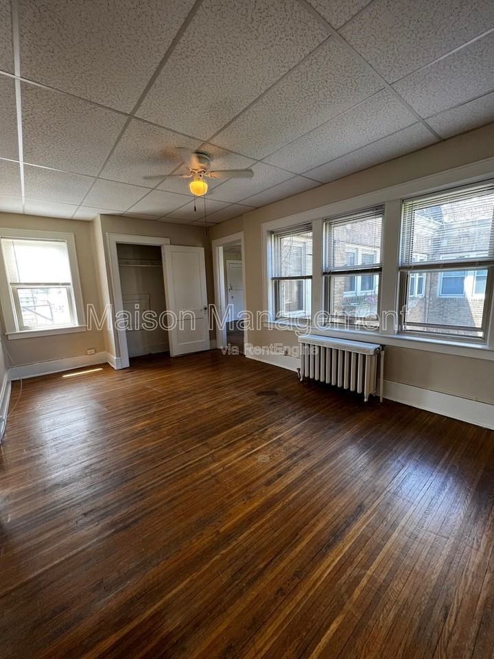 1625 East Ave #305 - Photo 6 of 14