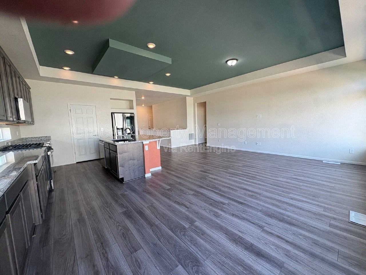 4381 Rome St - Photo 4 of 23