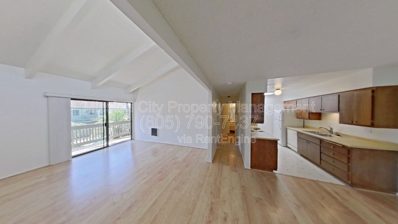 29 Dearborn Pl #24 - Photo 2 of 13