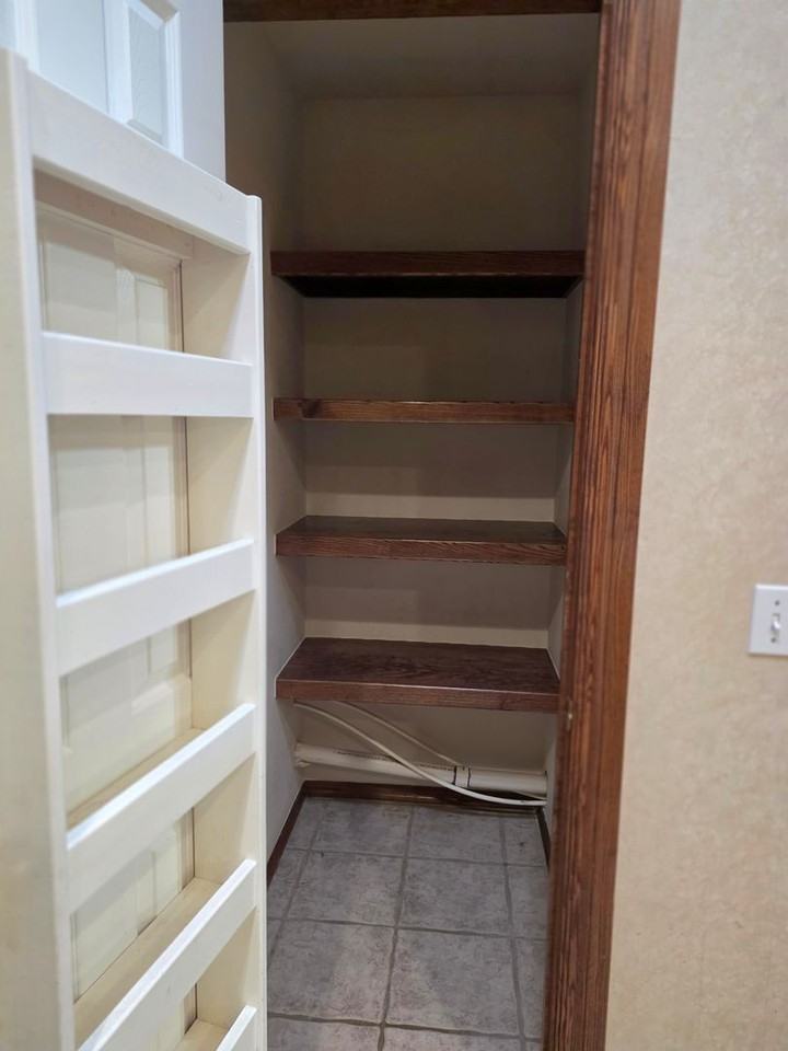 4812 Montrose Dr - Photo 6 of 27
